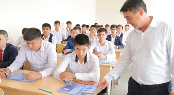 Maktab direktori lavozimida ishlash uchun qanday talablar qo‘yilgan?