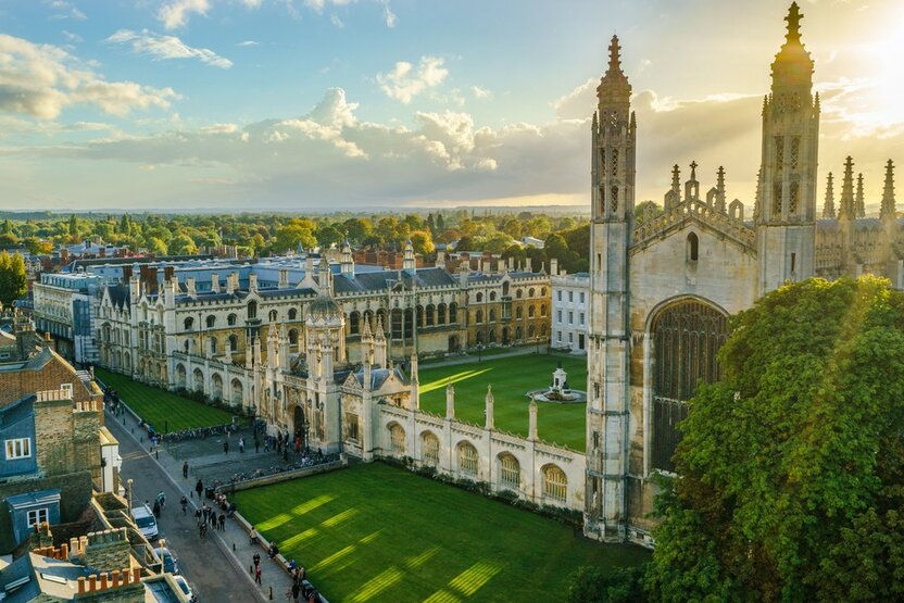 Cambridge University: MBA yo‘nalishida ta’lim olish uchun qiymati taxminan 41 200 AQSh dollarlik grant