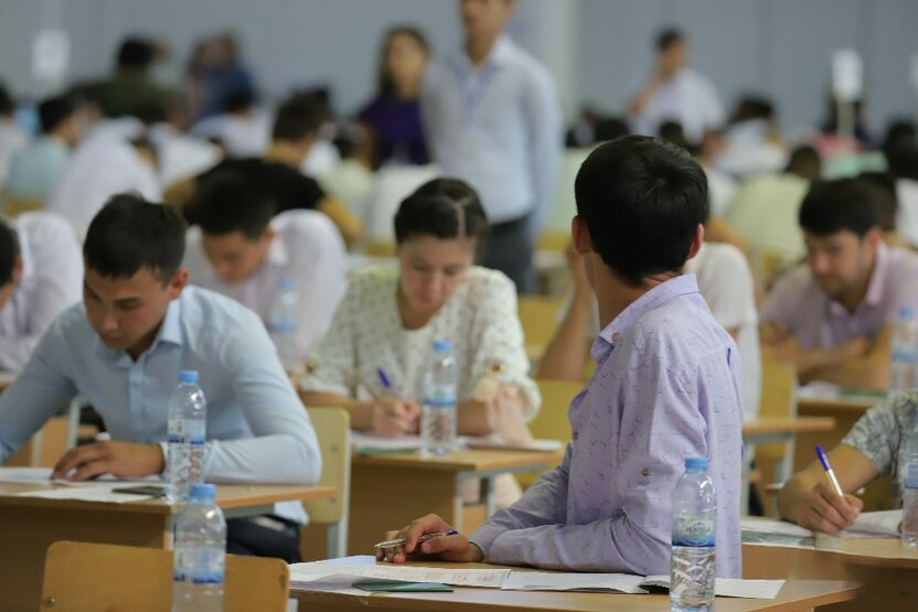 Abituriyentlar testga qanday kiyimda borishi kerak? Rasmiy tartib