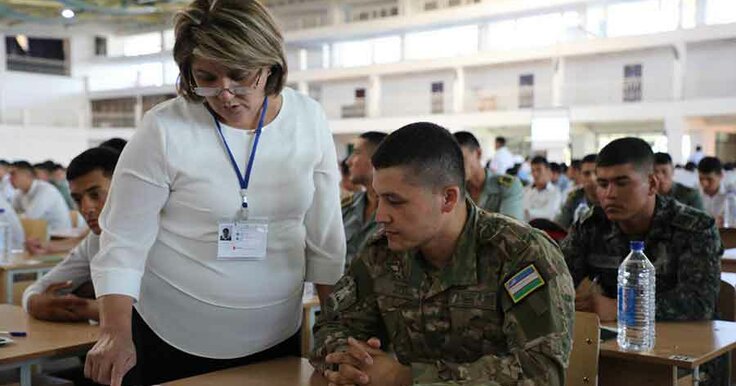 Tanadagi etuk ayollar porno videolar