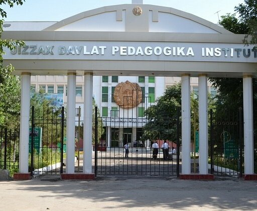 Porno erotik bekasi kotibi Katta yirtqich xoroz