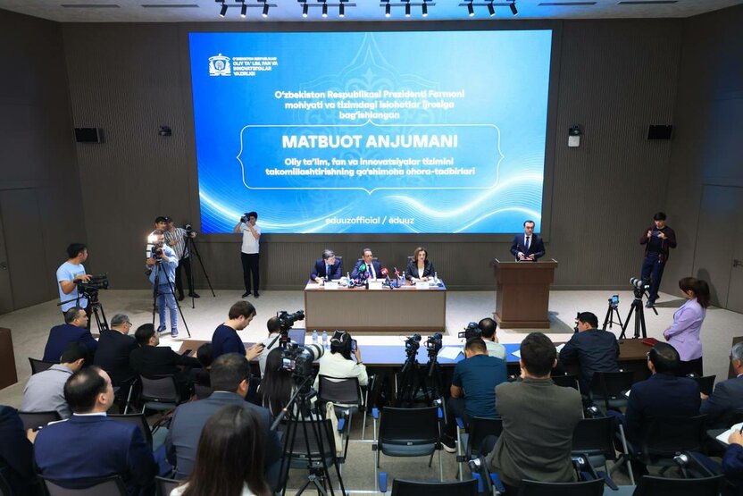 Talaba formasiz bo‘lsa, darsga kiritilmaydimi? Vazir munosabat bildirdi