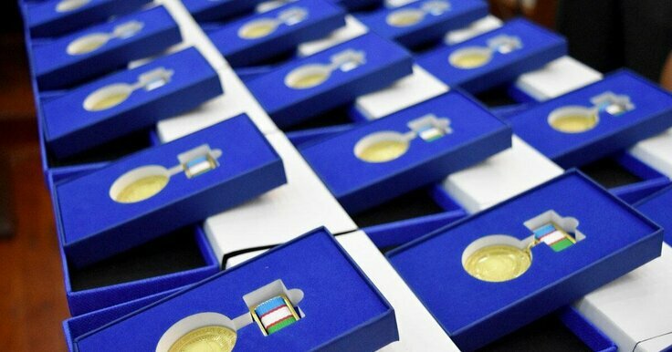 Maktabni oltin medal bilan bitirganlarga qanday imtiyozlar bor?