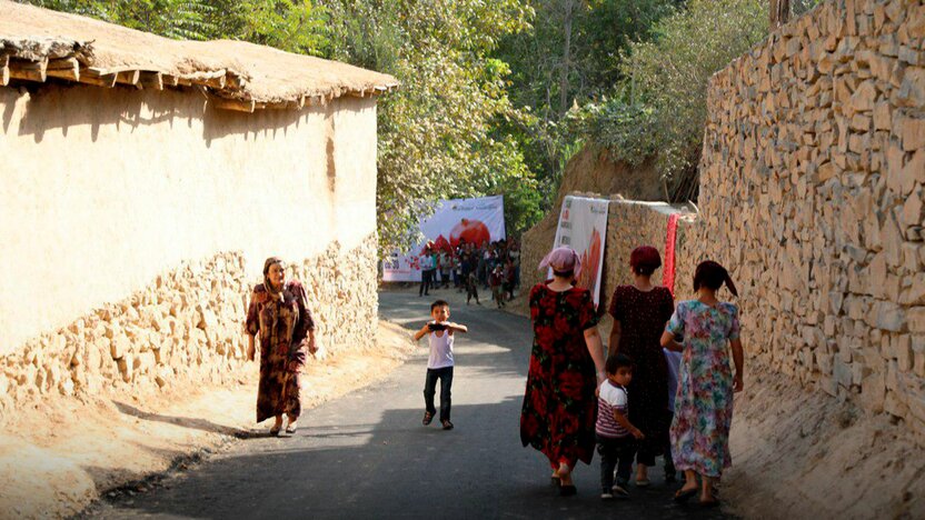 O‘qituvchilar borib ishlasa, 100 foiz ustama to‘lanadigan maktablar ro‘yxati