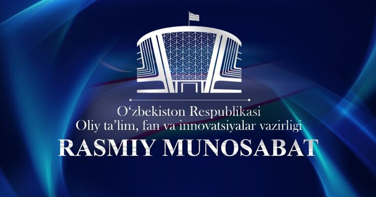 Qiz shahvoniy tarzda külotlarini yechdi