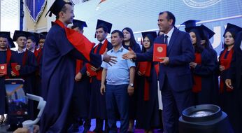 TOP-200 va TOP-500 OTM bitiruvchilariga maosh ustamasi beriladi